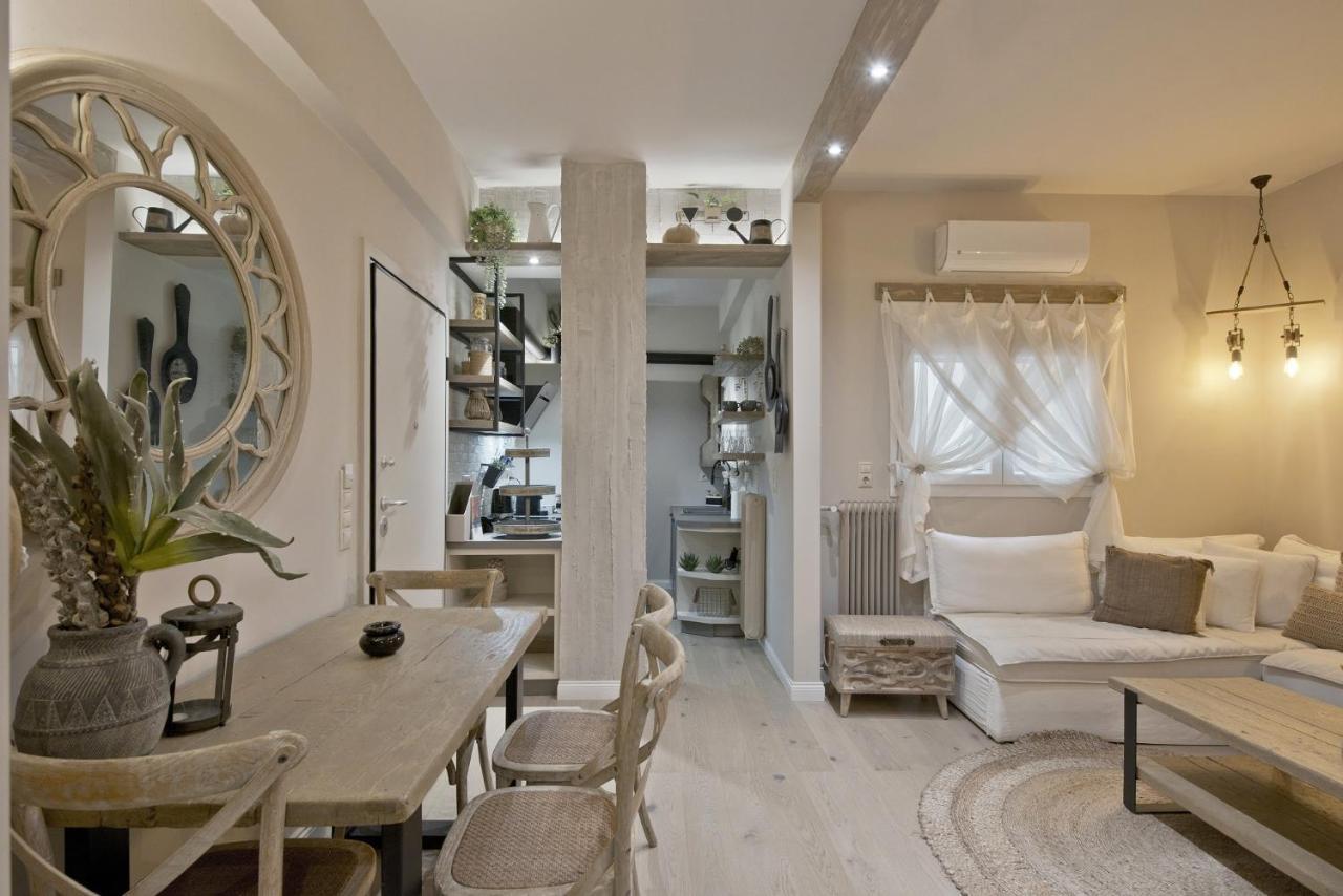 Stylish Apartment At Pagrati Atene Esterno foto