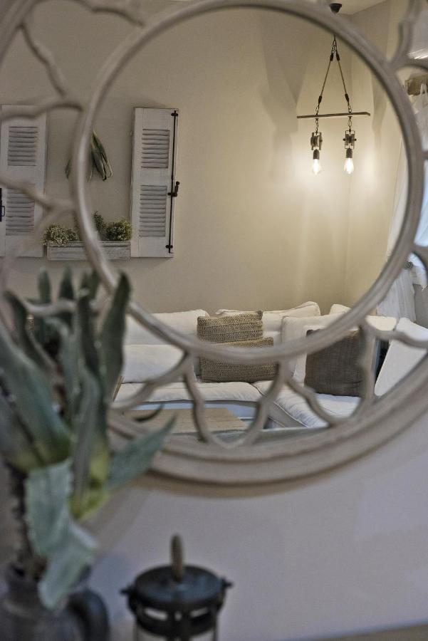 Stylish Apartment At Pagrati Atene Esterno foto